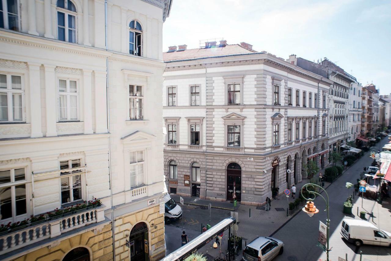 Indigo Apartment With Free Parking, Budapest